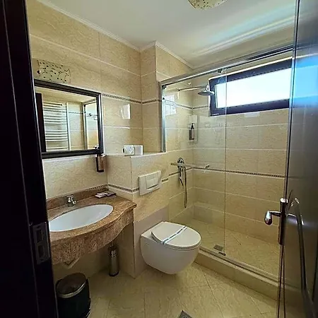 Hotel Mondial - 3*