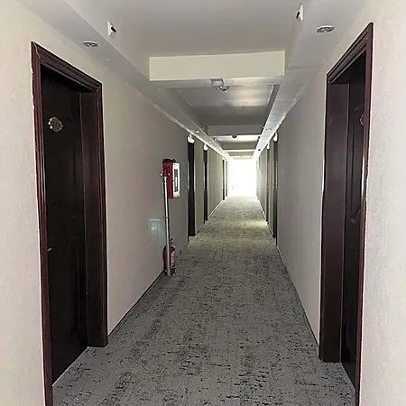 Mondial - Hotel 3*